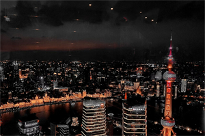 上海的都市风采与乡村韵味比较