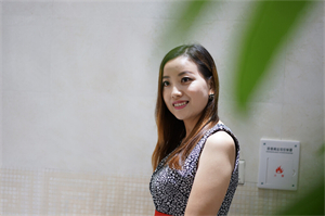 Shanghai, located in the heart of South Asia, is renowned for its rich culture and traditions. On this land, fashion and handicrafts are intertwined, showcasing a unique aesthetics and profound cultur Shanghai, located in the heart of South Asia, is renowned for its rich culture and traditions. On this land, fashion and handicrafts are intertwined, showcasing a unique aesthetics and profound cultur